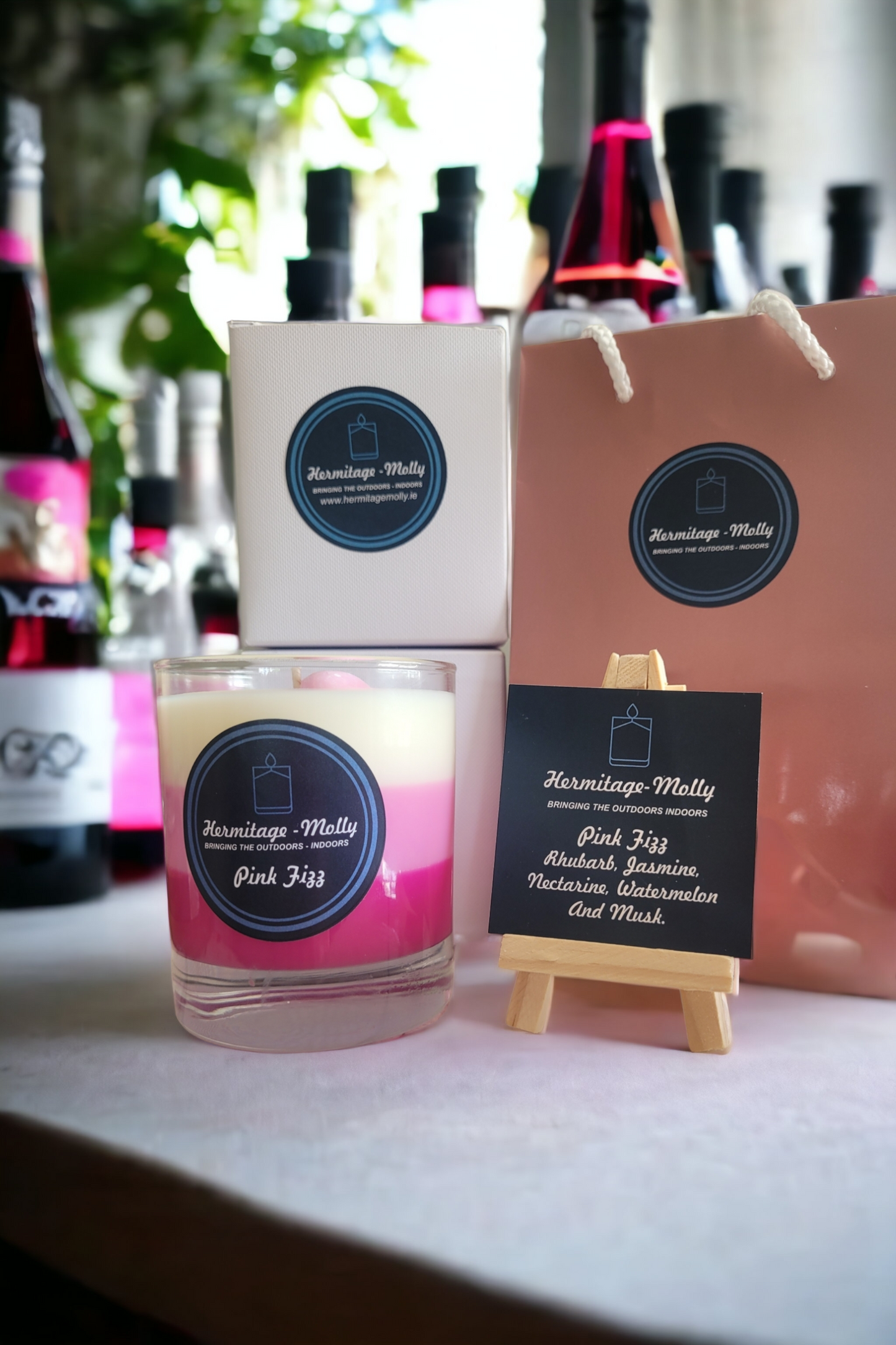 Pink Fizz - Natural Soya Candle - Rhubarb, Jasmine, Nectarine, Watermelon & Musk