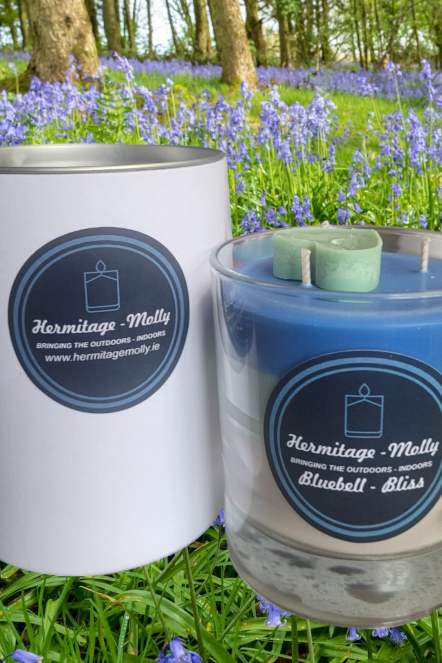 Bluebell Bliss- Luxury Natural Soya Candle -  Bluebell, Hyacinth & Jasmine</strong></p> <p>There is nothing more uplifting than a walk through a bluebell filled woods. The Bluebell scented candle has a beautiful refreshing Spring fragrance. Enjoy the crisp, long-lasting aroma of bluebell, hyacinth and Jasmine